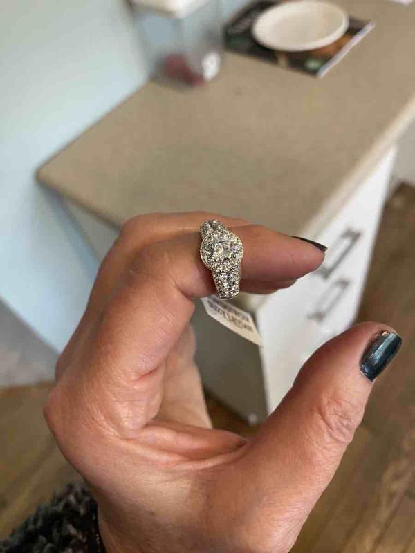 Review Thumbnail Image 0 224613022