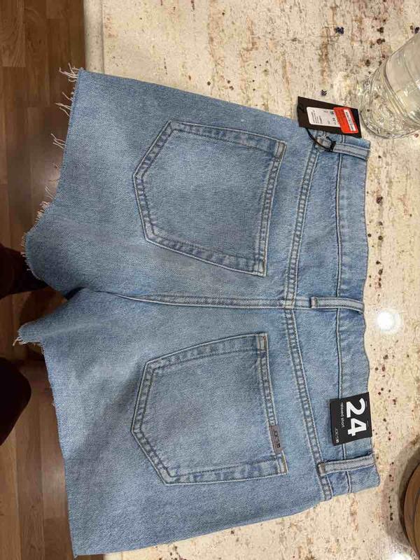 Review Thumbnail Image 1 255237327