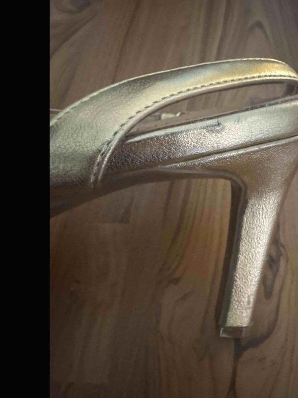 Review Thumbnail Image 2 243687404