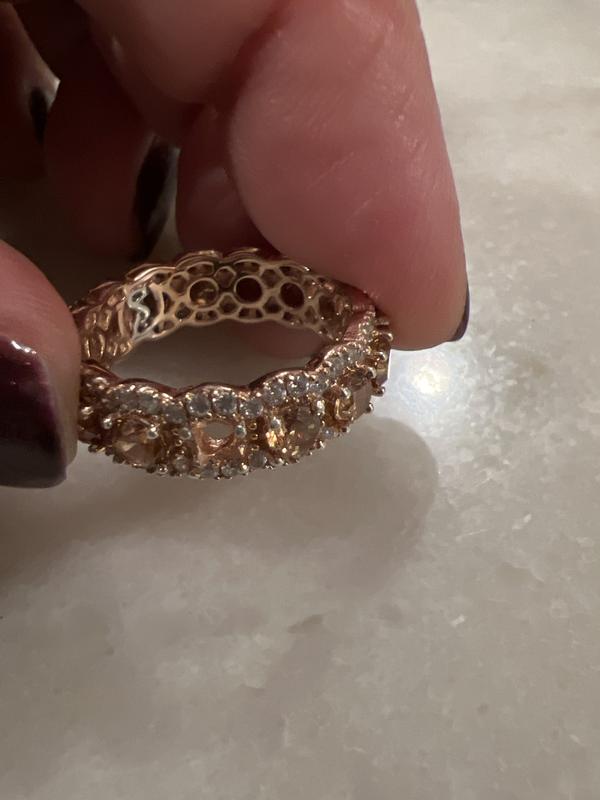 Review Thumbnail Image 0 229690785