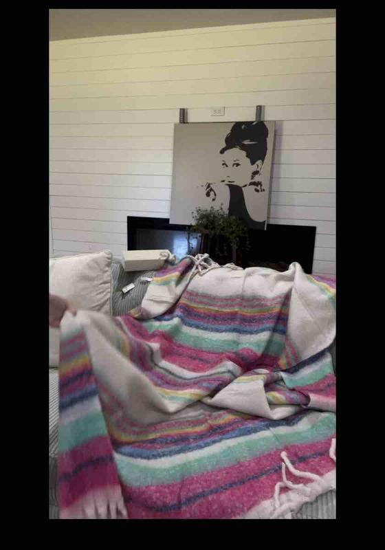 Review Thumbnail Image 0 234173872