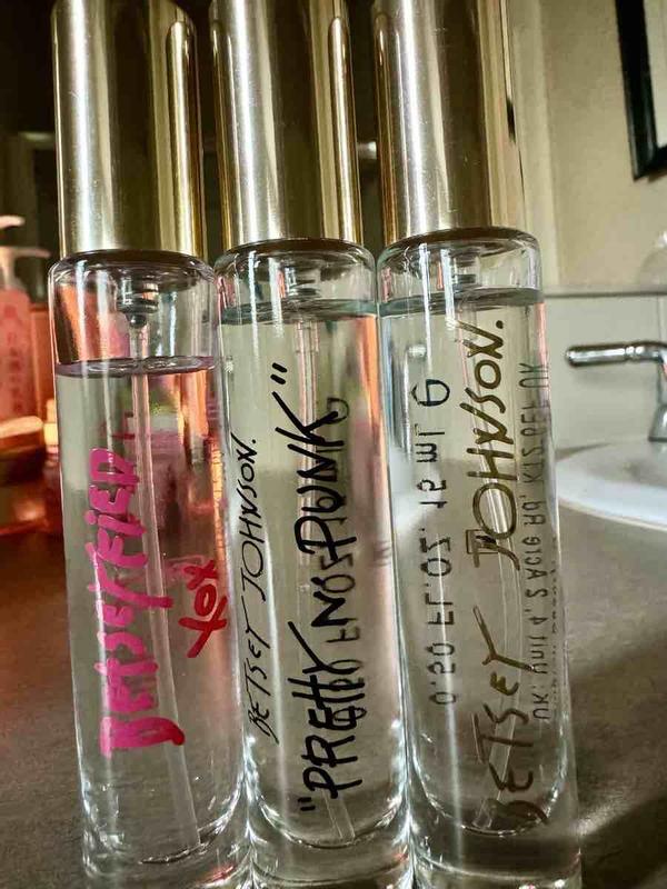 Review Thumbnail Image 0 229484659