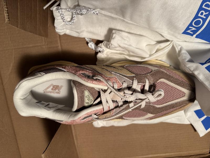 Review Thumbnail Image 2 245001880