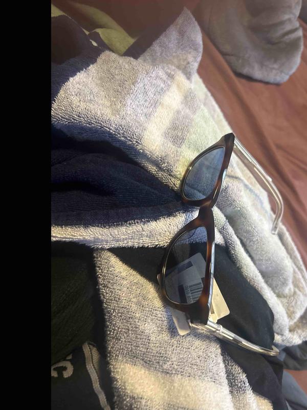 Review Thumbnail Image 1 247176975