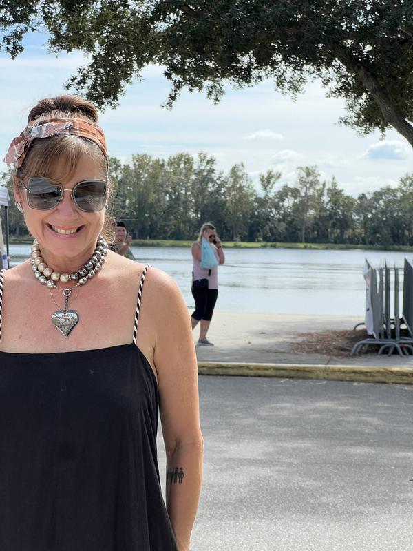 Review Thumbnail Image 2 237246333