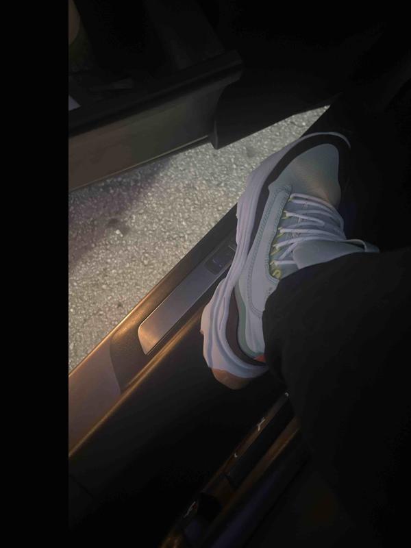 The sole is extremely stiff