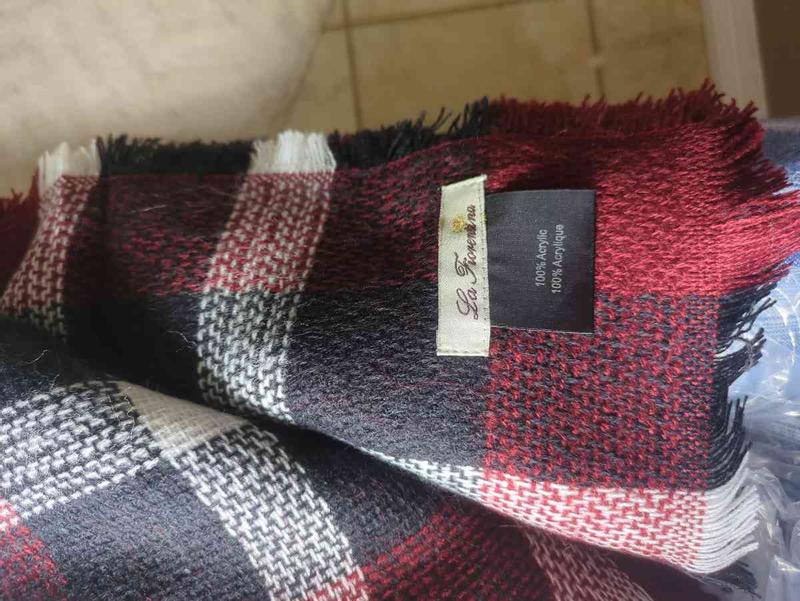 Review Thumbnail Image 0 244604773