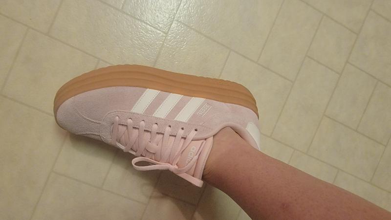 Customer photo for "Very comfortable! Love these!"