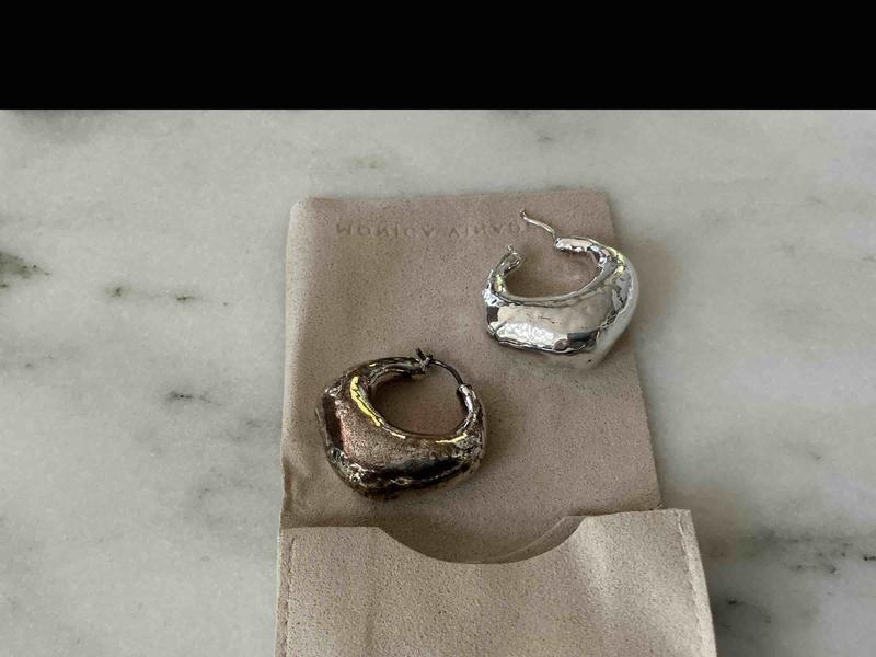 Review Thumbnail Image 1 249882182