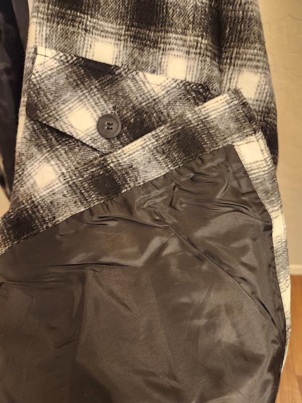 Review Thumbnail Image 0 222302596