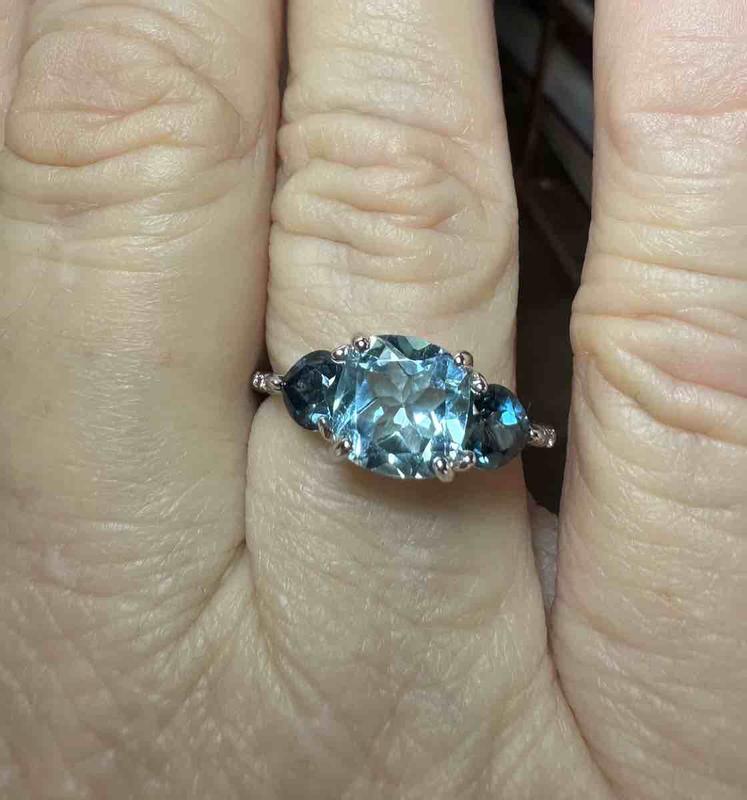 Customer photo for "Absolutely Stunning Colors!"
