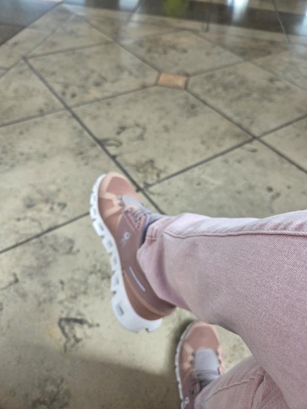 On Cloud 9 in my Cloud 5's