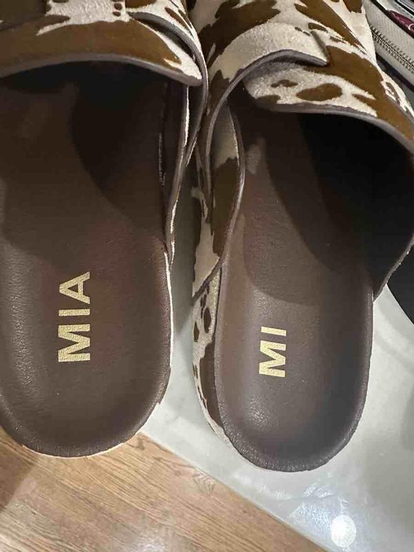 Review Thumbnail Image 0 244750455