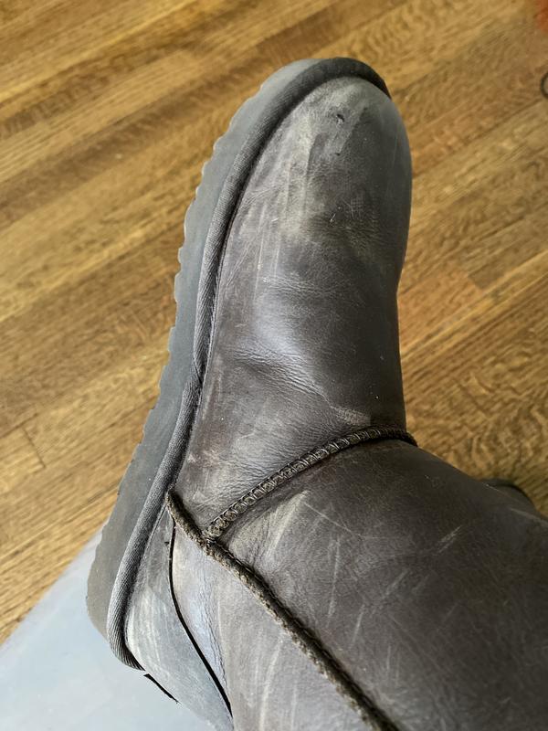 Comfy but easily scuffed