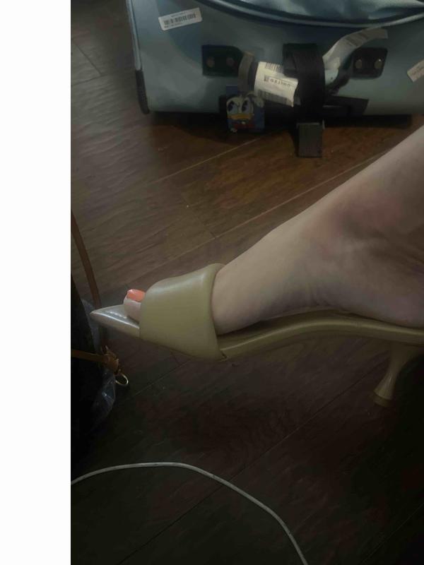 Review Thumbnail Image 0 225285663