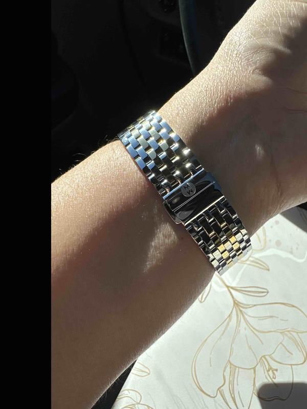 Customer photo for "Absolutely stunning"