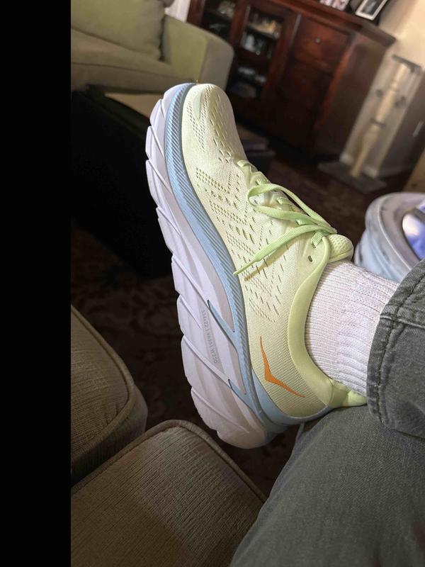 Review Thumbnail Image 0 239484137