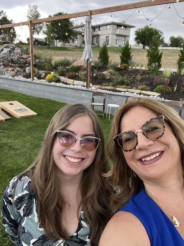 Review Thumbnail Image 0 235979280