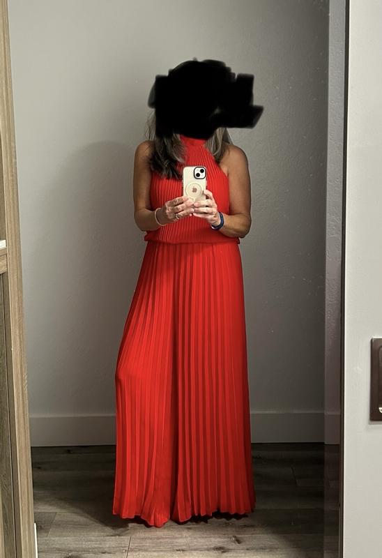 Review Thumbnail Image 0 235365147