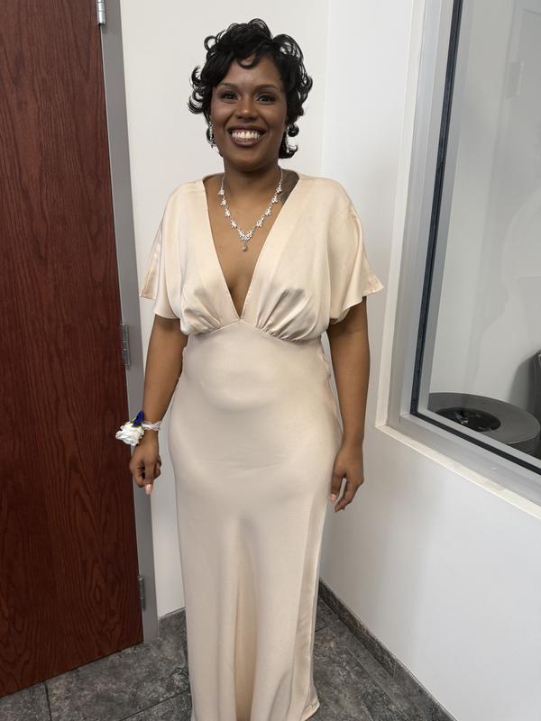 Review Thumbnail Image 0 248489936