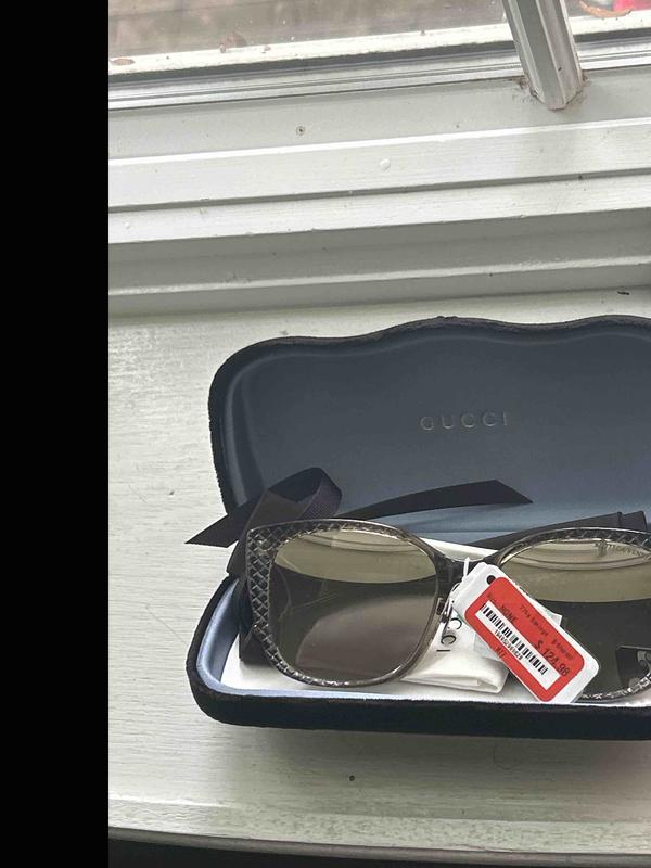 Review Thumbnail Image 0 243343075