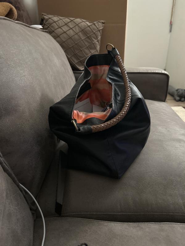 Review Thumbnail Image 0 241620589