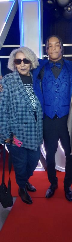 Review Thumbnail Image 0 242192548