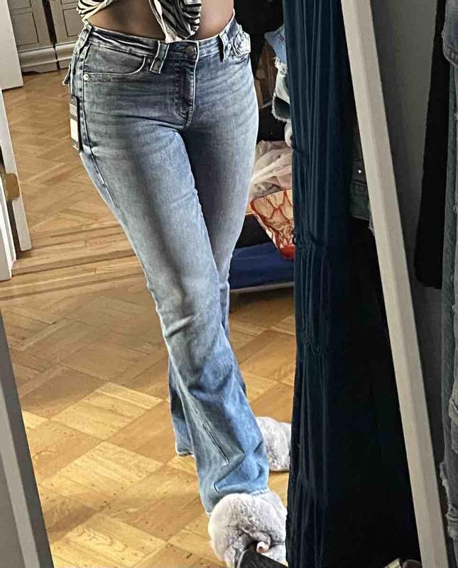 Review Thumbnail Image 1 219045453