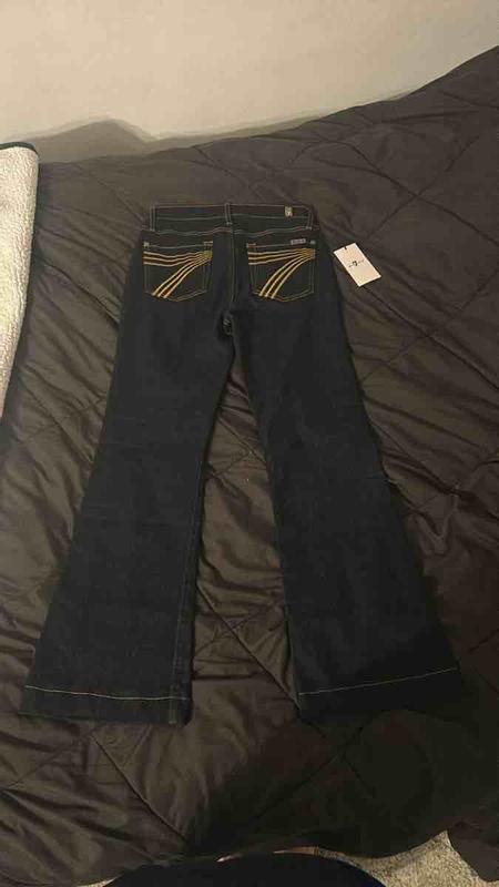 Review Thumbnail Image 2 238219306