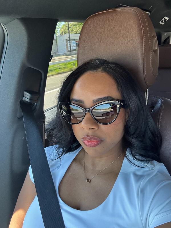 The sunglasses are so comfortable, I love them