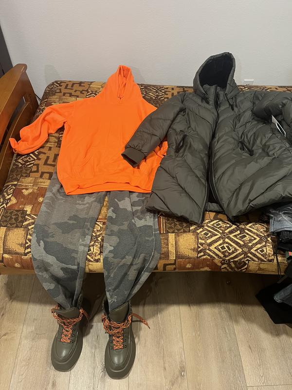 Review Thumbnail Image 1 238085292