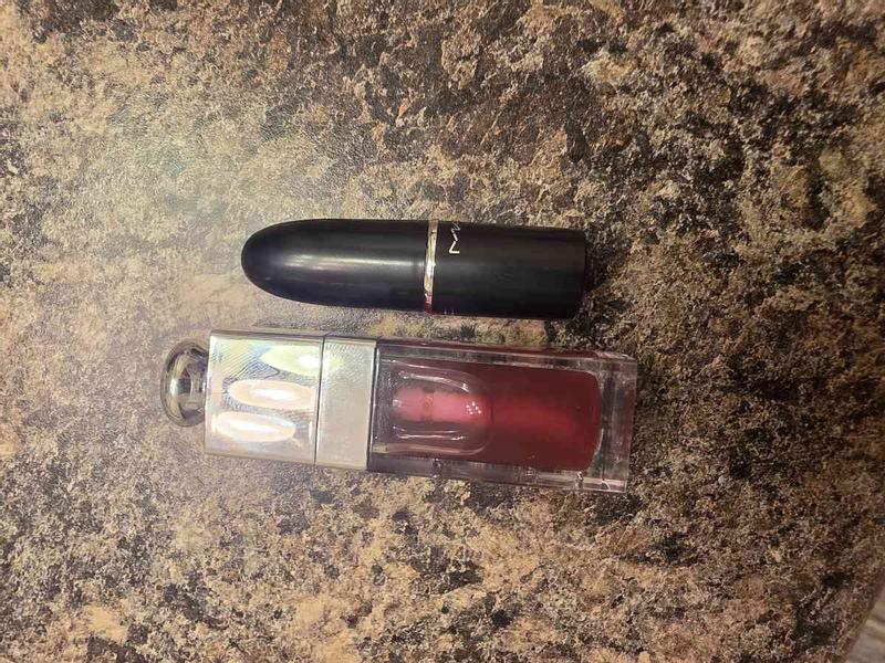 Customer photo for "Smaller lipstick tube"