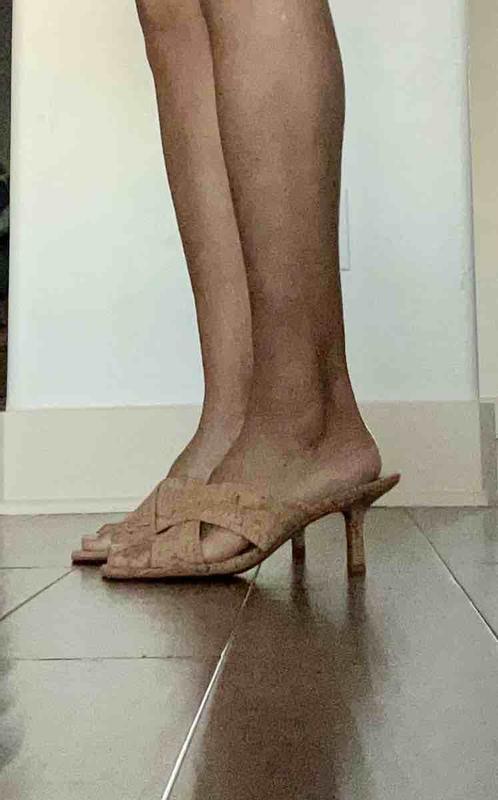 Review Thumbnail Image 0 249124903