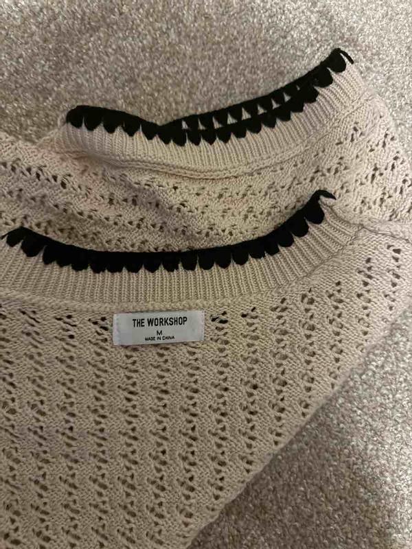 Review Thumbnail Image 0 249051398