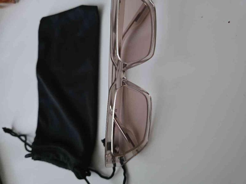 Review Thumbnail Image 0 244280962