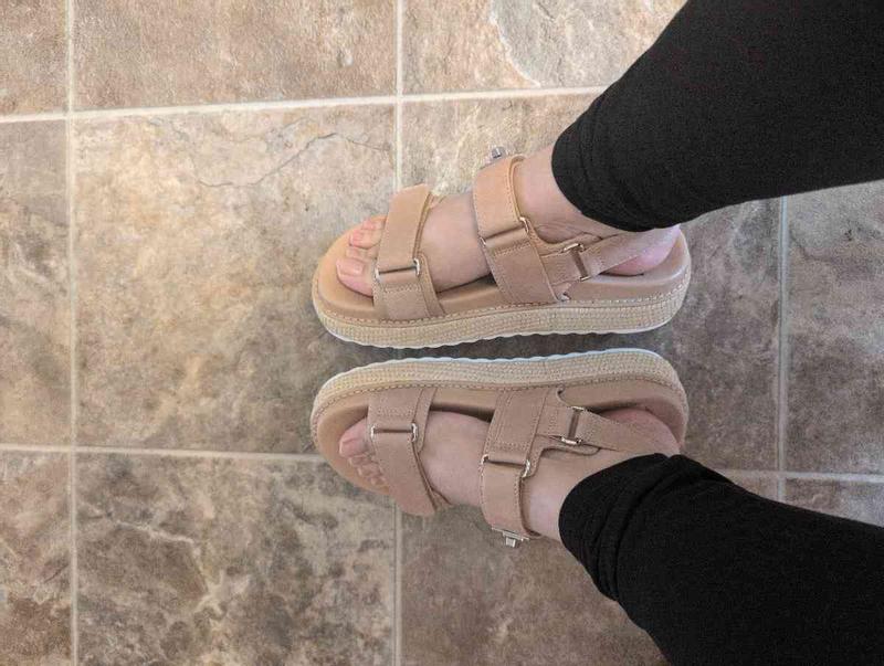 Review Thumbnail Image 0 248988666