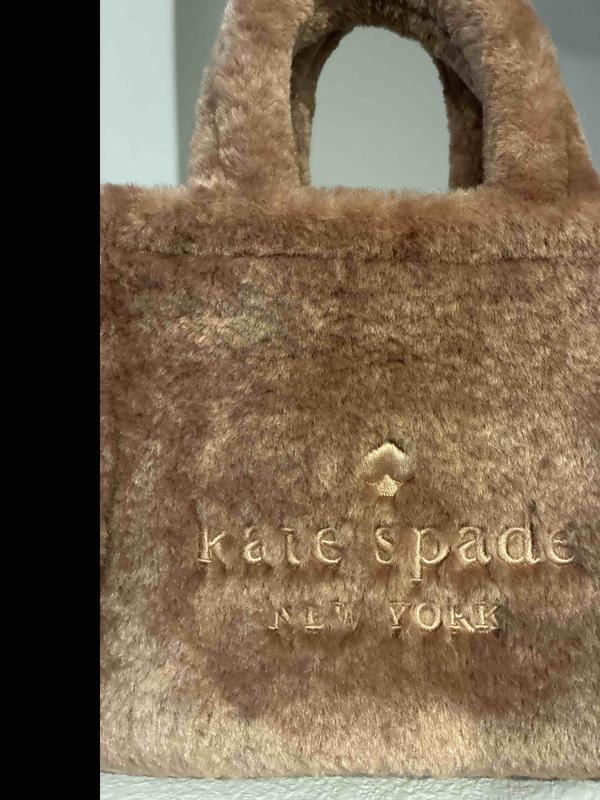 Review Thumbnail Image 1 246860035