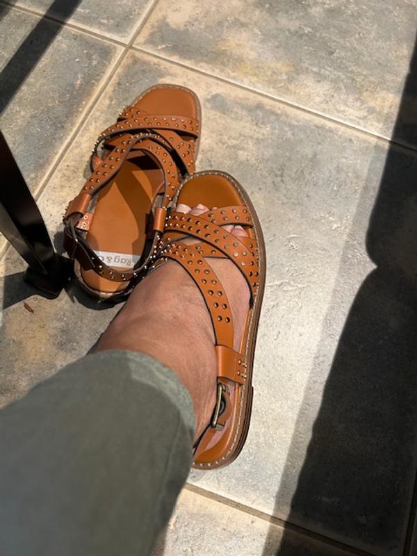 Review Thumbnail Image 0 243835787