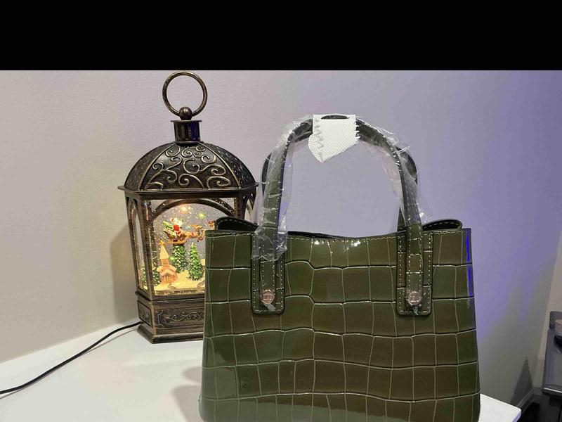 Review Thumbnail Image 2 246567790