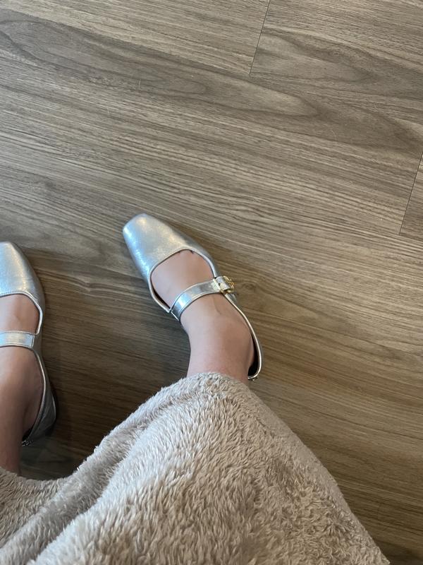 Beautiful and comfortable!