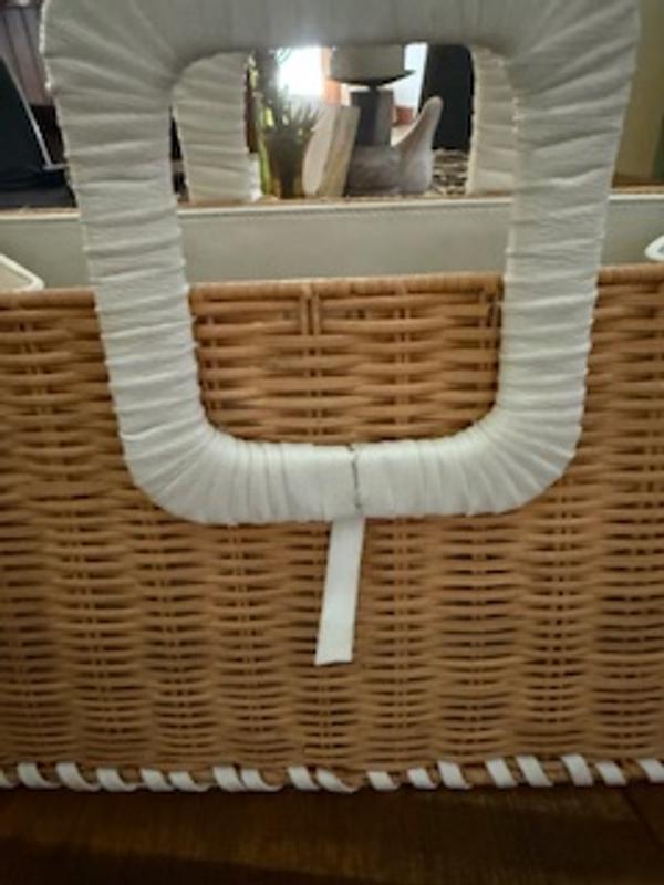 Review Thumbnail Image 0 242826081