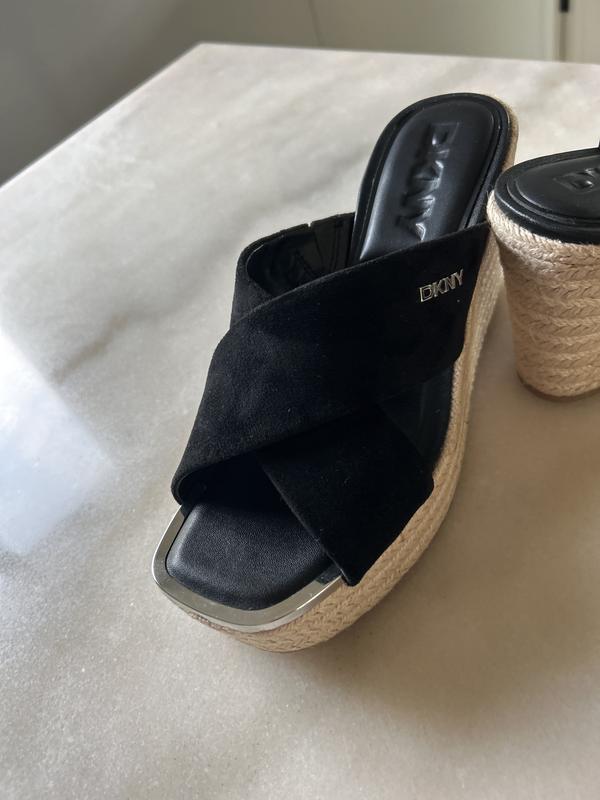 Review Thumbnail Image 1 243339532