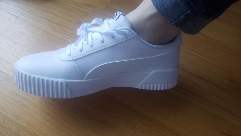 Puma carina shop leather women’s sneakers