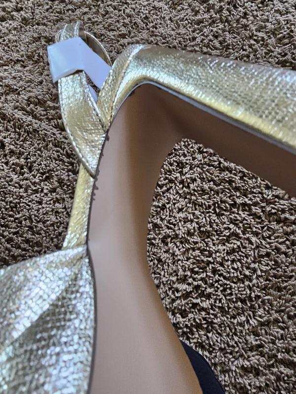 Review Thumbnail Image 0 249679698