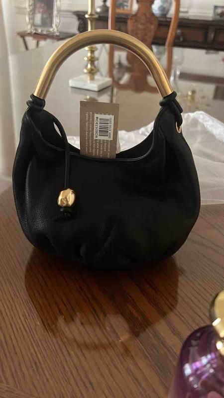 Review Thumbnail Image 0 246914337