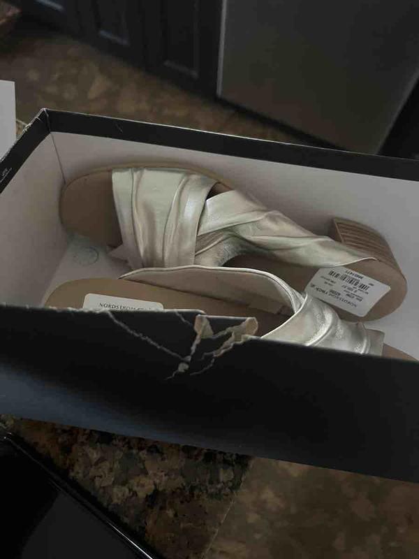 Review Thumbnail Image 0 240348369