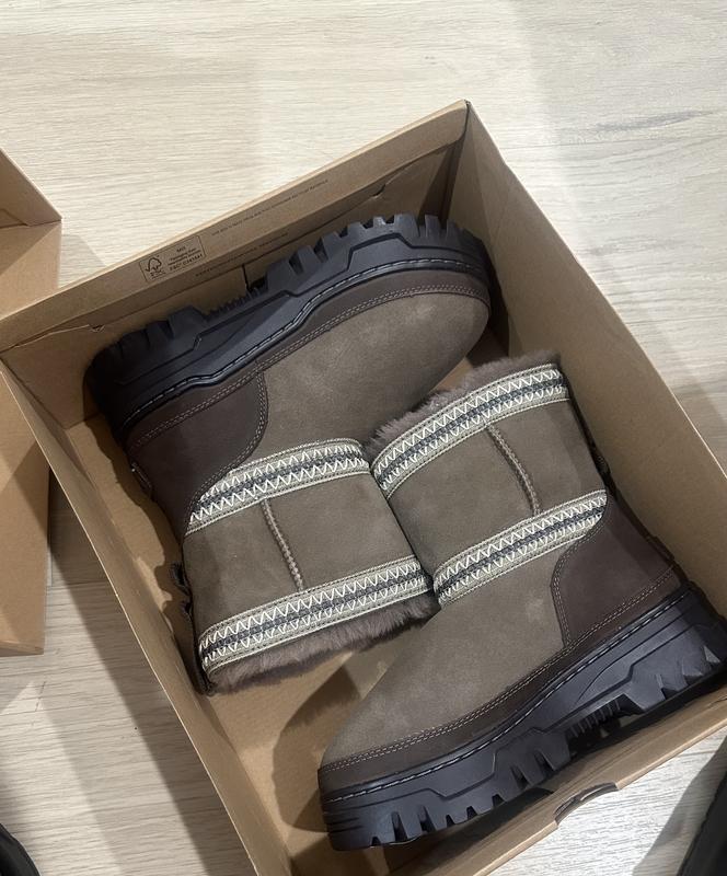 Review Thumbnail Image 0 245858761