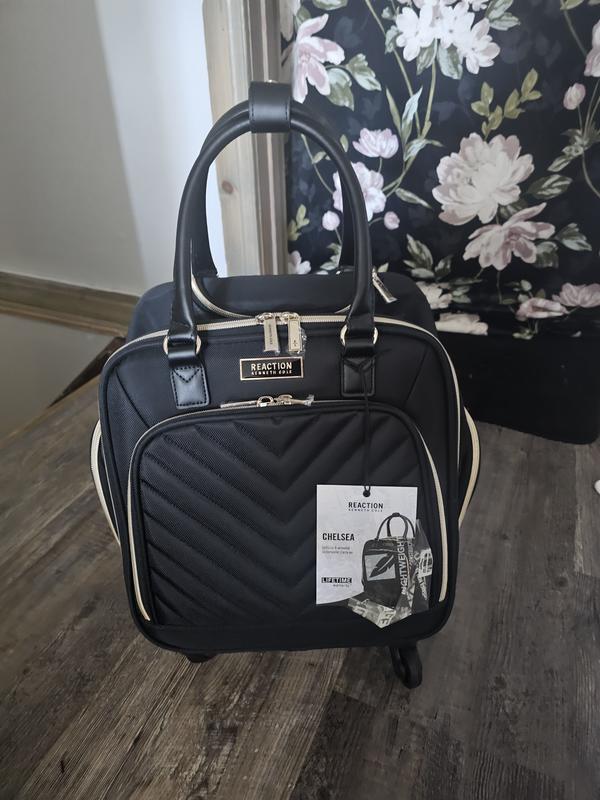 Review Thumbnail Image 0 232686887