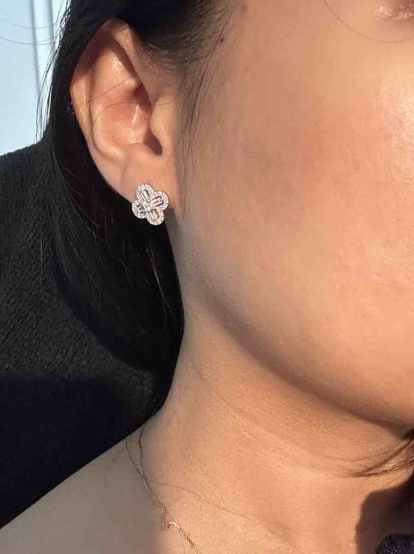 Review Thumbnail Image 0 233974821