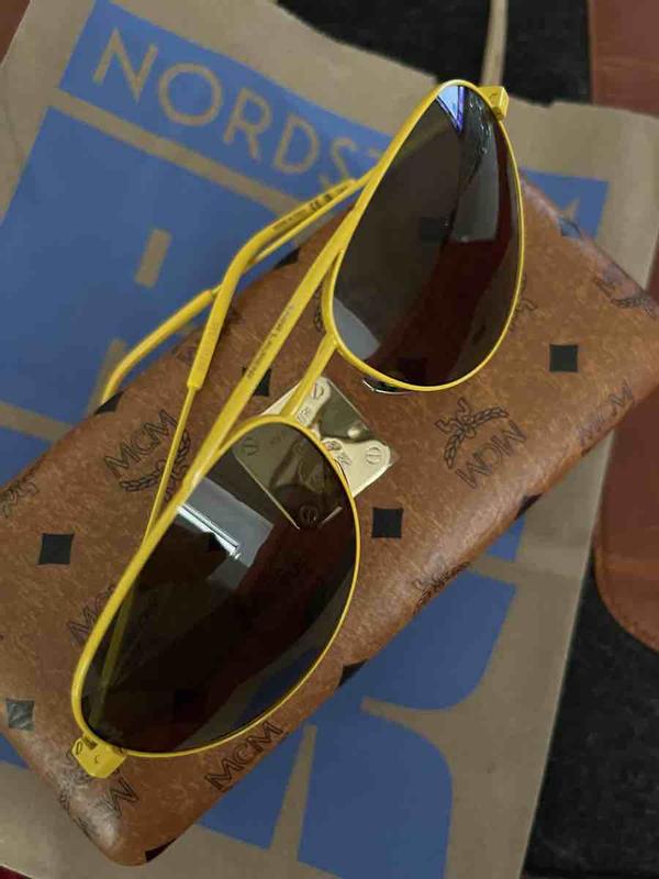 Review Thumbnail Image 0 242088001